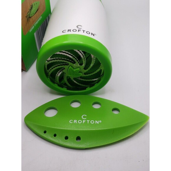 Crofton Herb Mill and Leaf Stripper for Leafy Herbs - NEW in Box - Picture 7 of 7